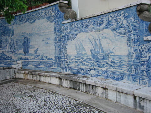 fliesen brunnen lissabon